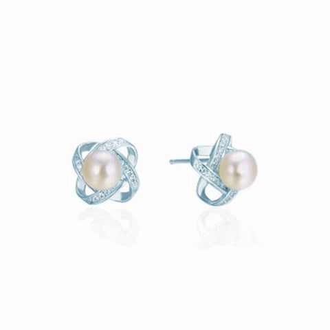 Four-leaf Clover Pearl and Diamond Earrings