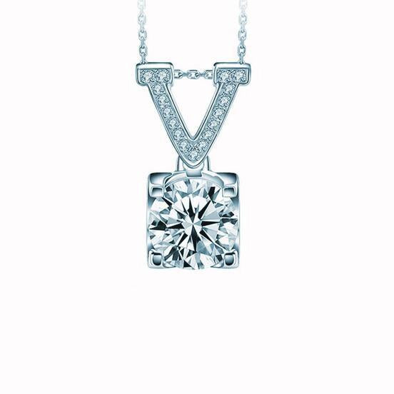 Classic Ox Head V-shaped CVD Diamond Necklace