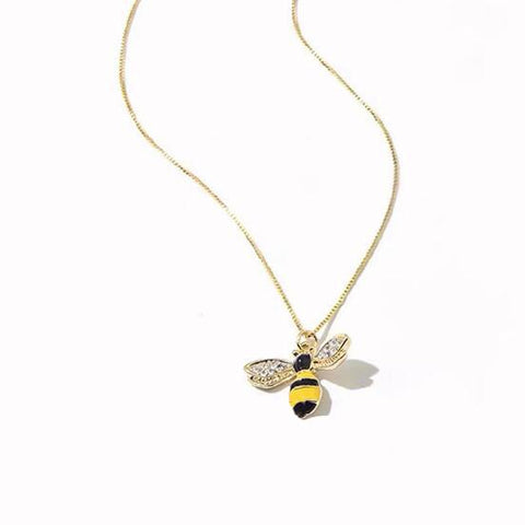 Lovely Fresh Bee Set with CVD Diamond Necklace