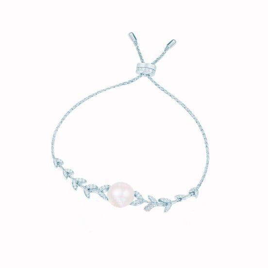 Petals Set with CVD Diamond and Pearl Bracelet