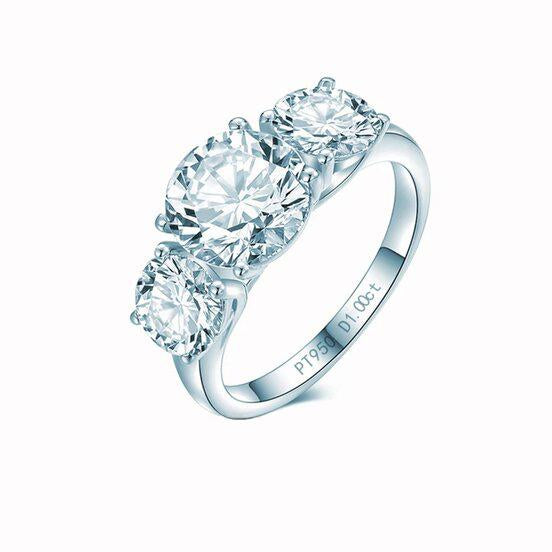 Special Design Shiny Three CVD Diamonds Ring