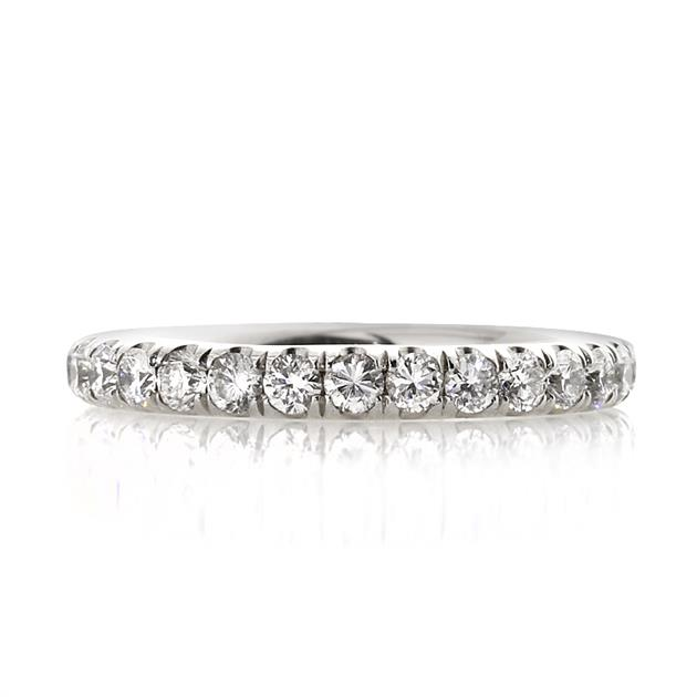 Round Brilliant Cut Diamond Wedding Band