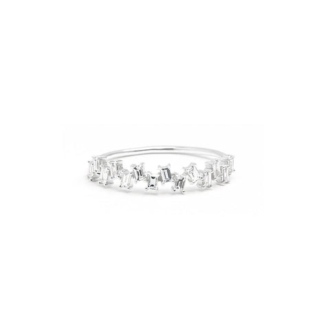 OFFSET BAGUETTE DIAMOND RING