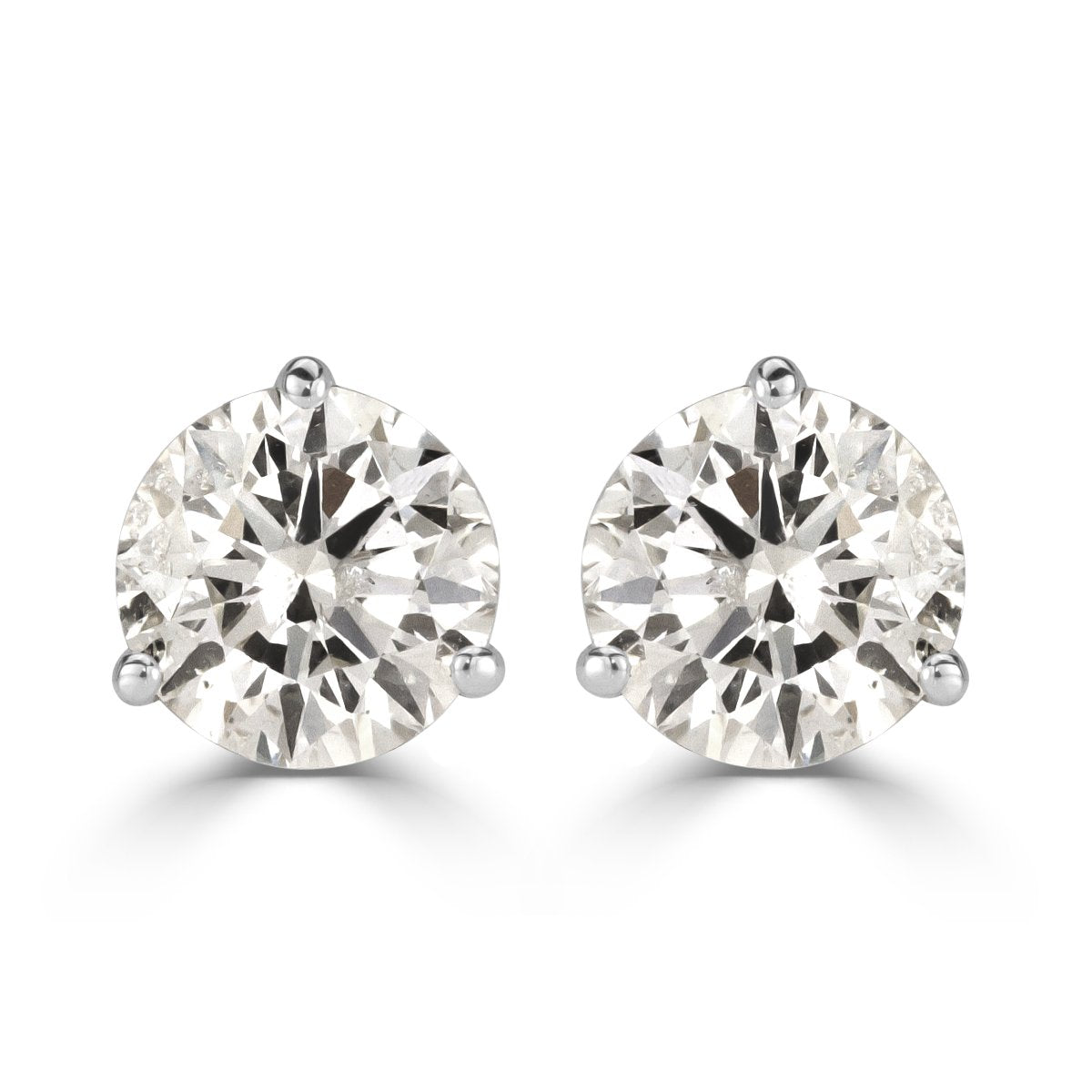 Round Brilliant Cut Diamond Stud Earrings